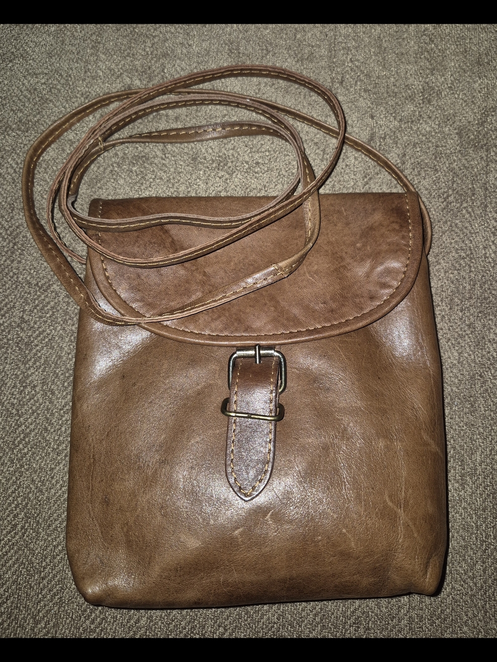 🔥Vintage BARGANZA Tan Leather Buckled-Flap Crossbody Bag Small